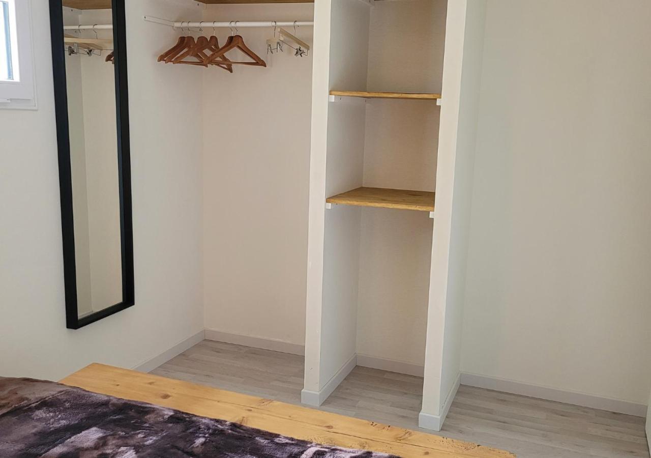 Les 3 Bulles Apartment Gueux Luaran gambar