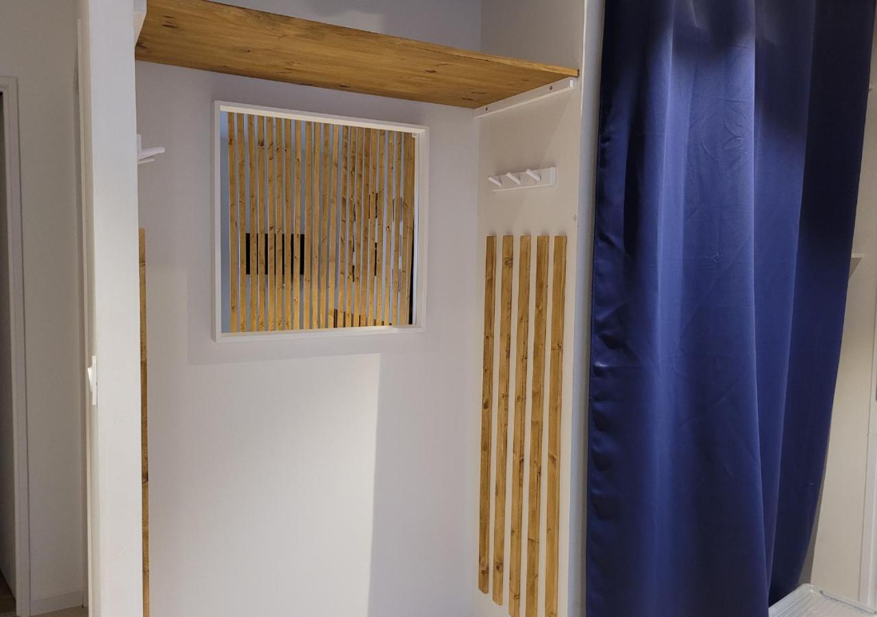 Les 3 Bulles Apartment Gueux Luaran gambar